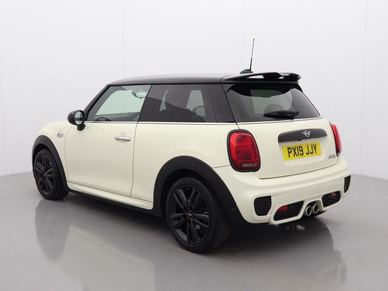 2019 (19) MINI HATCHBACK 2.0 Cooper S Sport II 3dr Auto