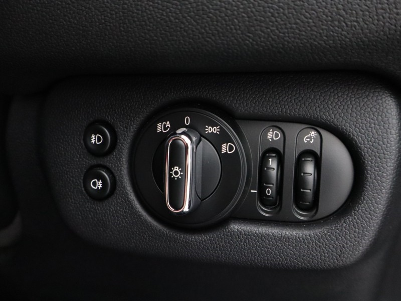 2022 (72) MINI CLUBMAN 2.0 [178] Cooper S Classic Premium 6dr Auto 5130925