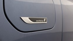 2023 (23) BMW 5 SERIES 530e M Sport 4dr Auto 5125091