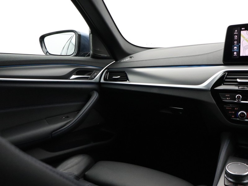 2023 (23) BMW 5 SERIES 530e M Sport 4dr Auto 5125114