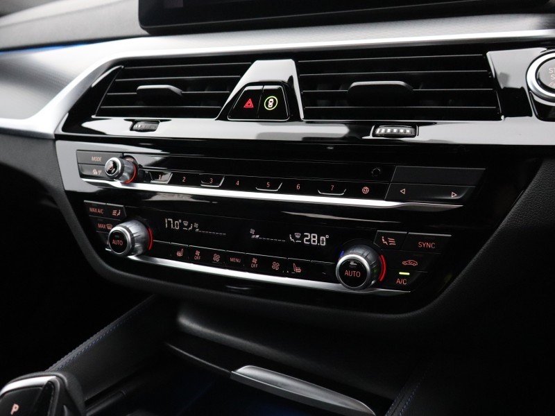 2023 (23) BMW 5 SERIES 530e M Sport 4dr Auto 5125119