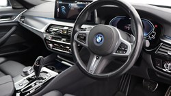 2023 (23) BMW 5 SERIES 530e M Sport 4dr Auto 5125096