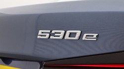 2023 (23) BMW 5 SERIES 530e M Sport 4dr Auto 5125084