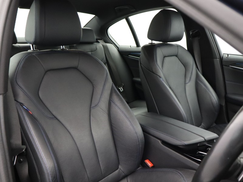 2023 (23) BMW 5 SERIES 530e M Sport 4dr Auto 5125095