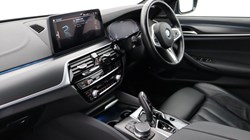 2023 (23) BMW 5 SERIES 530e M Sport 4dr Auto 5125103