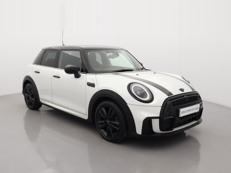 2024 (73) MINI HATCHBACK 1.5 Cooper Sport Premium 5dr Auto