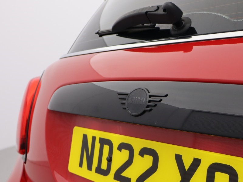 2022 (22) MINI HATCHBACK 1.5 Cooper Sport 3dr Auto 5140951