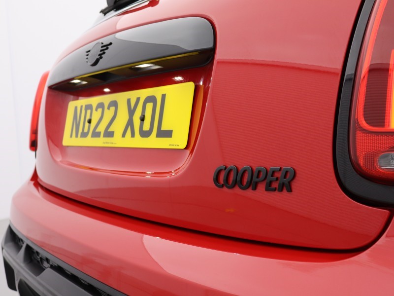 2022 (22) MINI HATCHBACK 1.5 Cooper Sport 3dr Auto 5140950