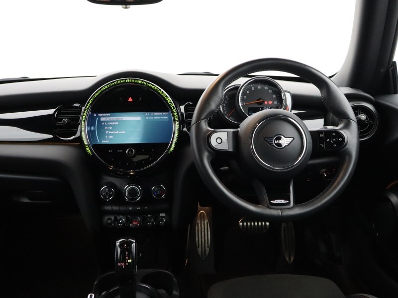 2022 (22) MINI HATCHBACK 1.5 Cooper Sport 3dr Auto 5140997