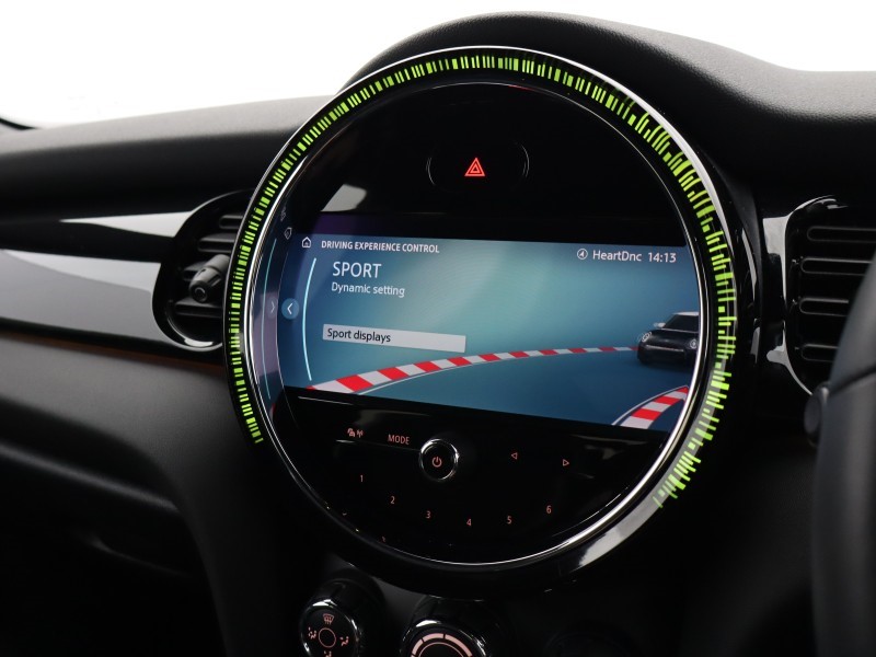 2022 (22) MINI HATCHBACK 1.5 Cooper Sport 3dr Auto 5140978