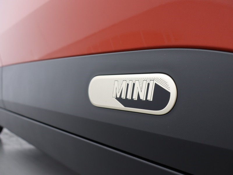 2025 (74) MINI ACEMAN 160kW SE Exclusive 54kWh 5dr Auto 5209584