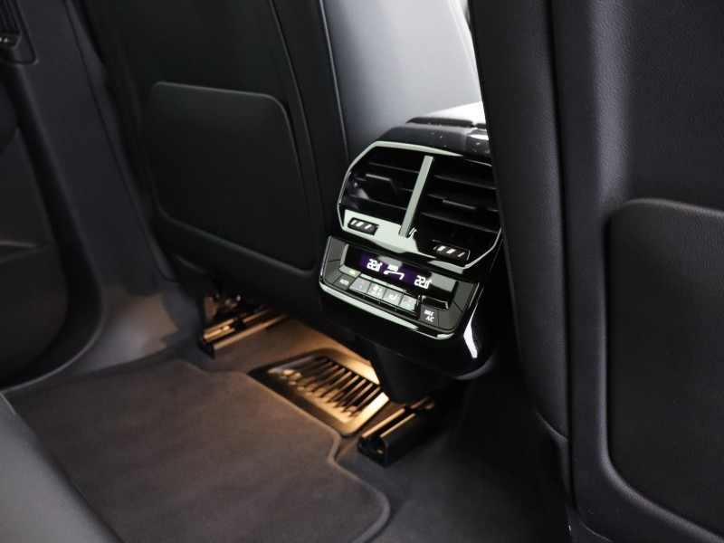 2023 (73) BMW iX 240kW xDrive40 M Sport 76.6kWh 5dr Auto 5138240