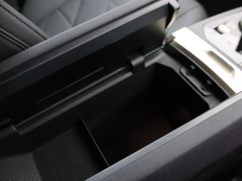 2023 (73) BMW iX 240kW xDrive40 M Sport 76.6kWh 5dr Auto 5138274