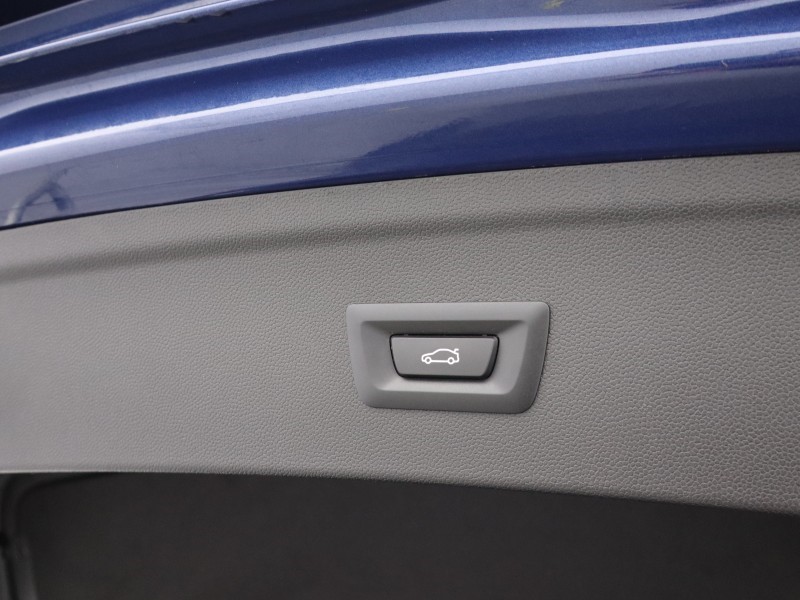 2023 (73) BMW iX 240kW xDrive40 M Sport 76.6kWh 5dr Auto 5138229