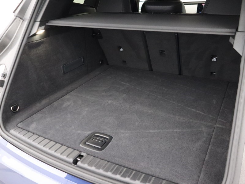 2023 (73) BMW iX 240kW xDrive40 M Sport 76.6kWh 5dr Auto 5138228