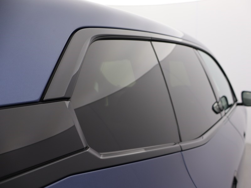 2023 (73) BMW iX 240kW xDrive40 M Sport 76.6kWh 5dr Auto 5138231