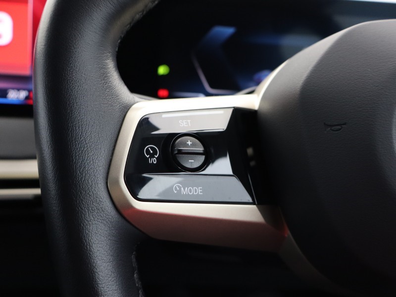 2023 (73) BMW iX 240kW xDrive40 M Sport 76.6kWh 5dr Auto 5138259