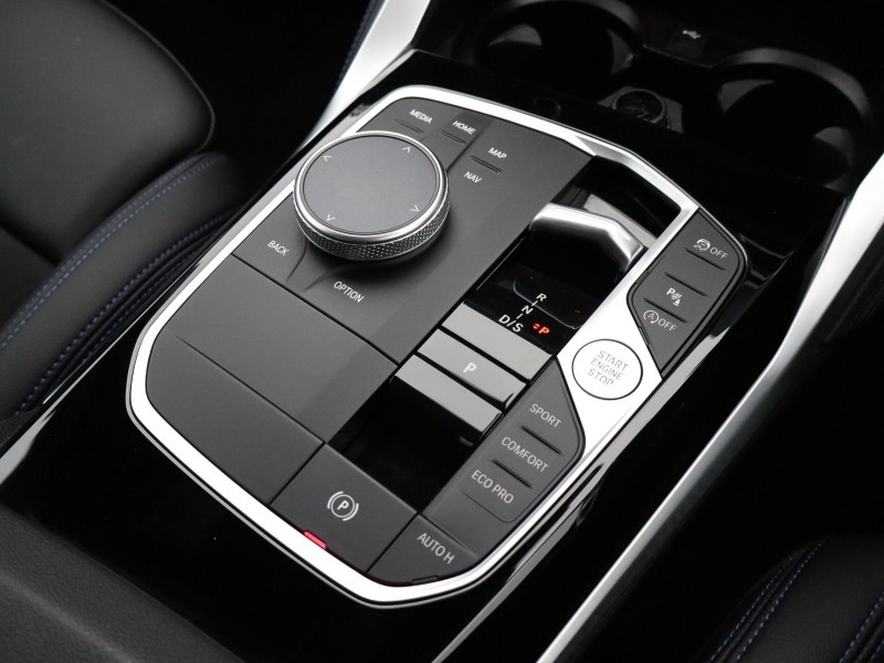 2023 (73) BMW 2 SERIES 220i M Sport 2dr Step Auto 5159582