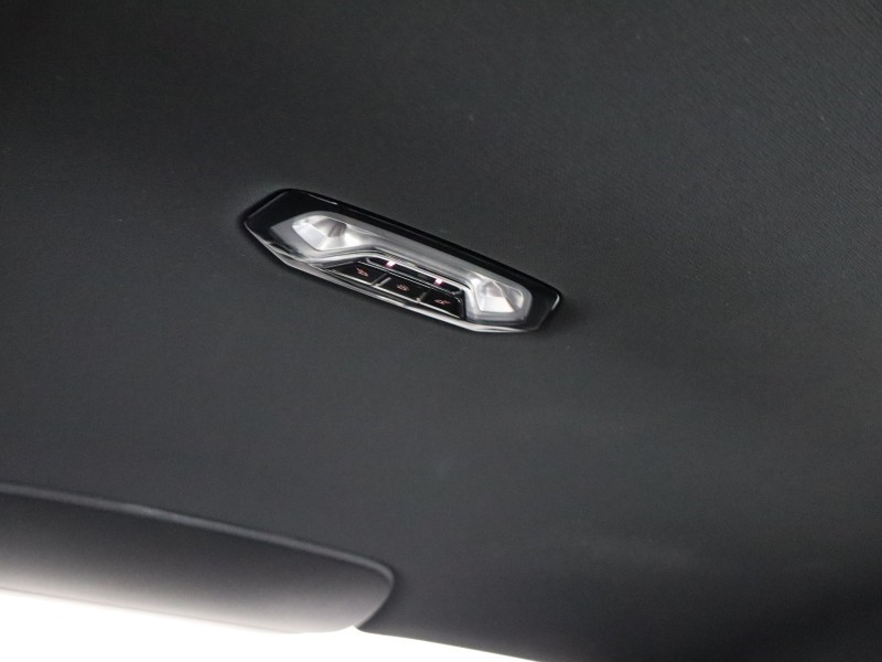 2023 (73) BMW 2 SERIES 220i M Sport 2dr Step Auto 5159612