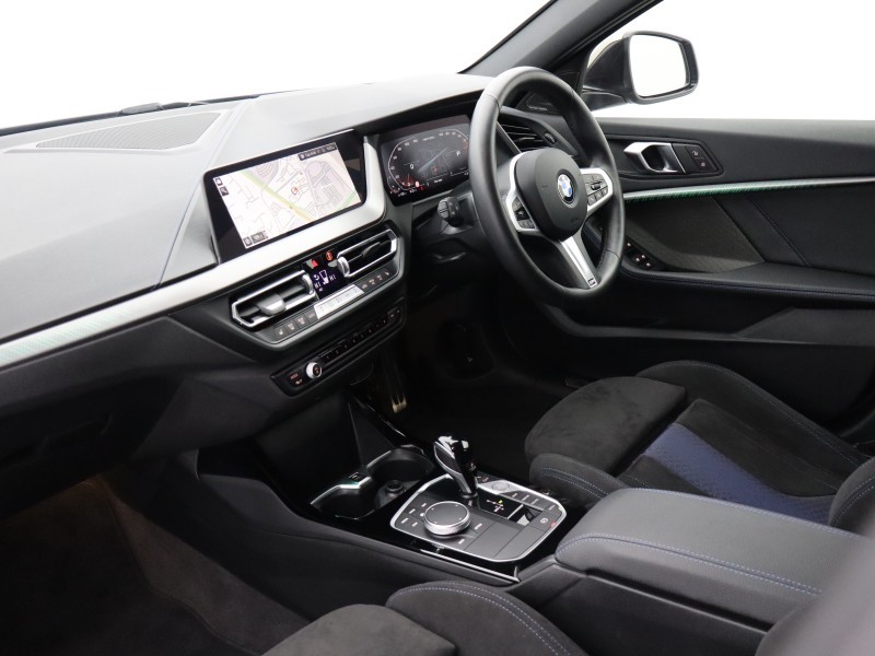 2024 (73) BMW 1 SERIES M135i xDrive 5dr Step Auto 5137158