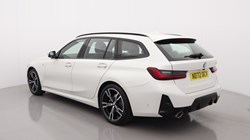 2022 (72) BMW 3 SERIES 320i M Sport 5dr Step Auto 1