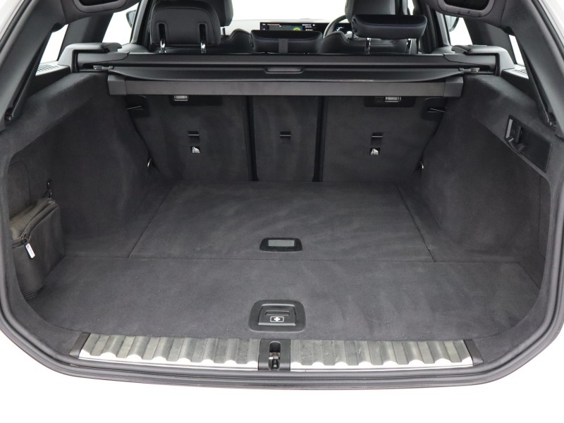 2022 (72) BMW 3 SERIES 320i M Sport 5dr Step Auto 5141613