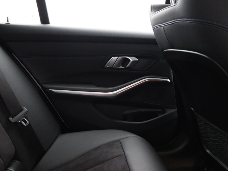 2022 (72) BMW 3 SERIES 320i M Sport 5dr Step Auto 5141629