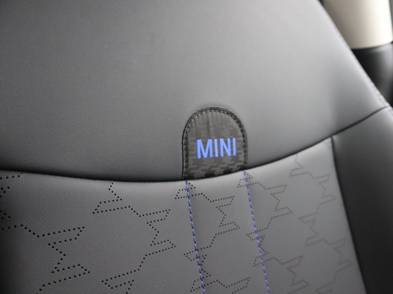 2024 (24) MINI COOPER 2.0 S Classic 3dr Auto 5146145