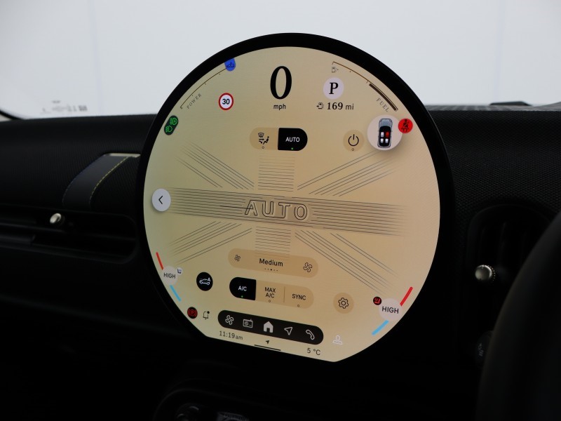 2024 (24) MINI COOPER 2.0 S Classic 3dr Auto 5146153