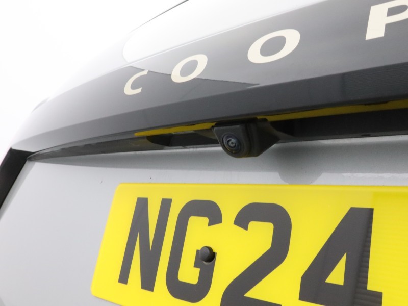 2024 (24) MINI COOPER 2.0 S Classic 3dr Auto 5146117