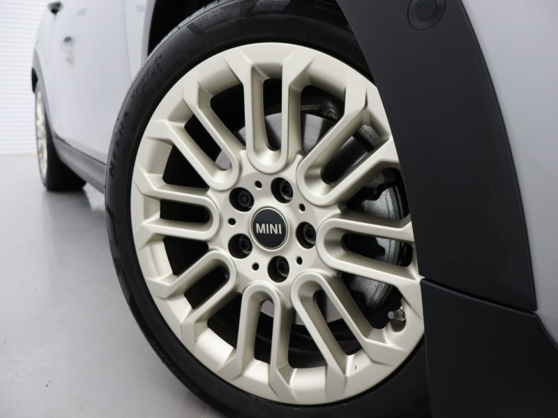 2024 (24) MINI COOPER 2.0 S Classic 3dr Auto 5146165