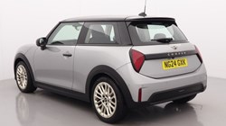 2024 (24) MINI COOPER 2.0 S Classic 3dr Auto 1
