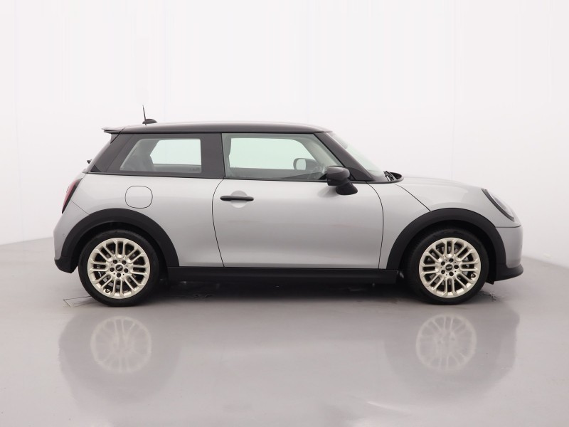 2024 (24) MINI COOPER 2.0 S Classic 3dr Auto 5146112