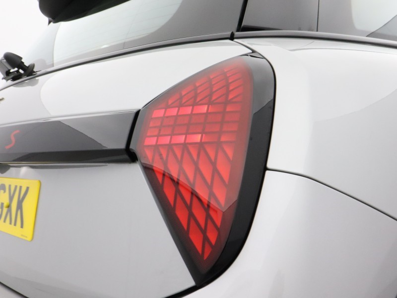 2024 (24) MINI COOPER 2.0 S Classic 3dr Auto 5146116