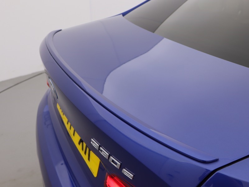 2021 (71) BMW 3 SERIES 330e M Sport 4dr Step Auto 5139724