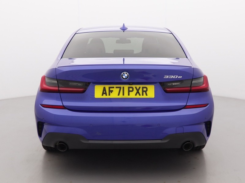 2021 (71) BMW 3 SERIES 330e M Sport 4dr Step Auto 5139691
