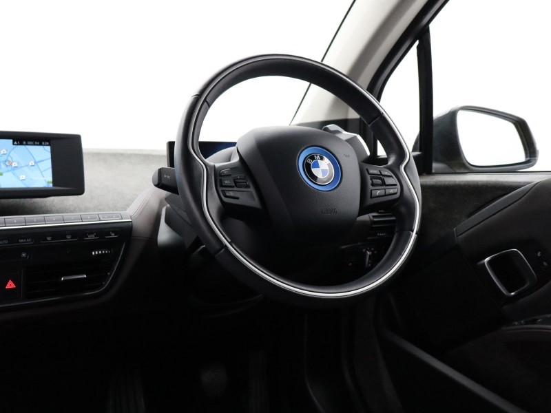 2022 (72) BMW I3 135kW S 42kWh 5dr Auto 5207804