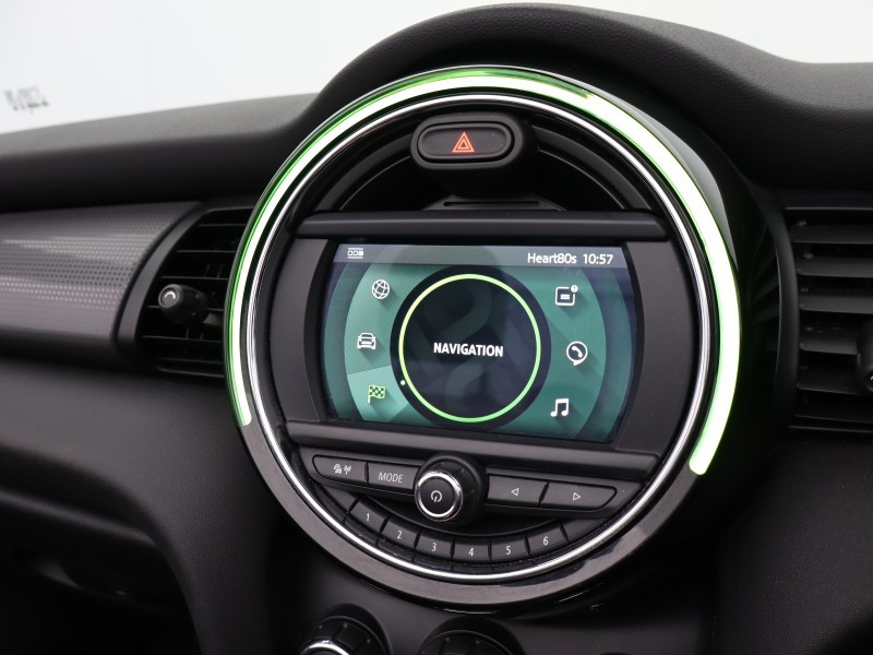 2020 (70) MINI CONVERTIBLE 1.5 Cooper Classic II 2dr Auto 5170984