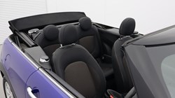 2020 (70) MINI CONVERTIBLE 1.5 Cooper Classic II 2dr Auto 5170956