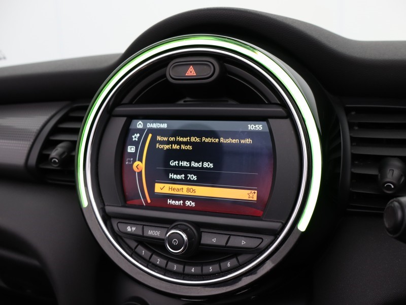 2020 (70) MINI CONVERTIBLE 1.5 Cooper Classic II 2dr Auto 5170966