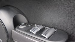 2020 (70) MINI CONVERTIBLE 1.5 Cooper Classic II 2dr Auto 5170947