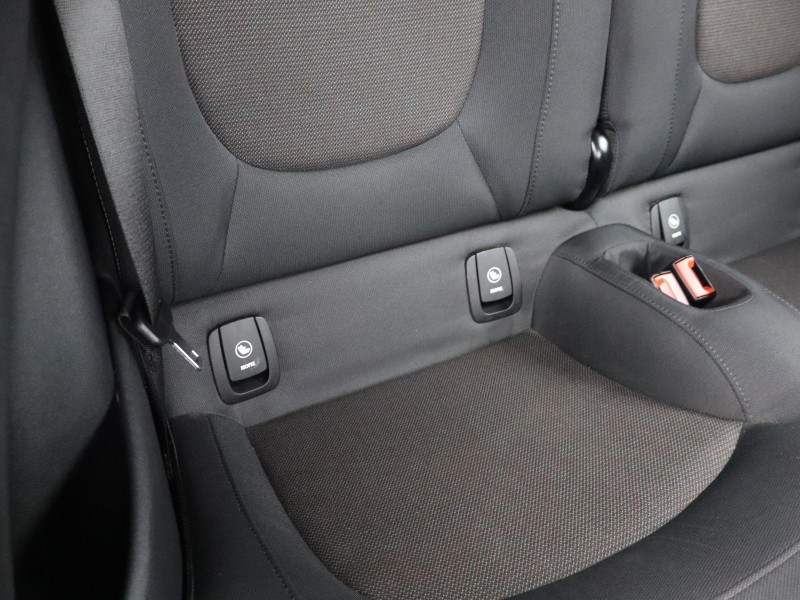 2020 (70) MINI CONVERTIBLE 1.5 Cooper Classic II 2dr Auto 5170943