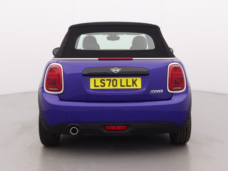 2020 (70) MINI CONVERTIBLE 1.5 Cooper Classic II 2dr Auto 5170927