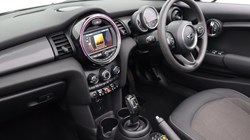 2020 (70) MINI CONVERTIBLE 1.5 Cooper Classic II 2dr Auto 5170954