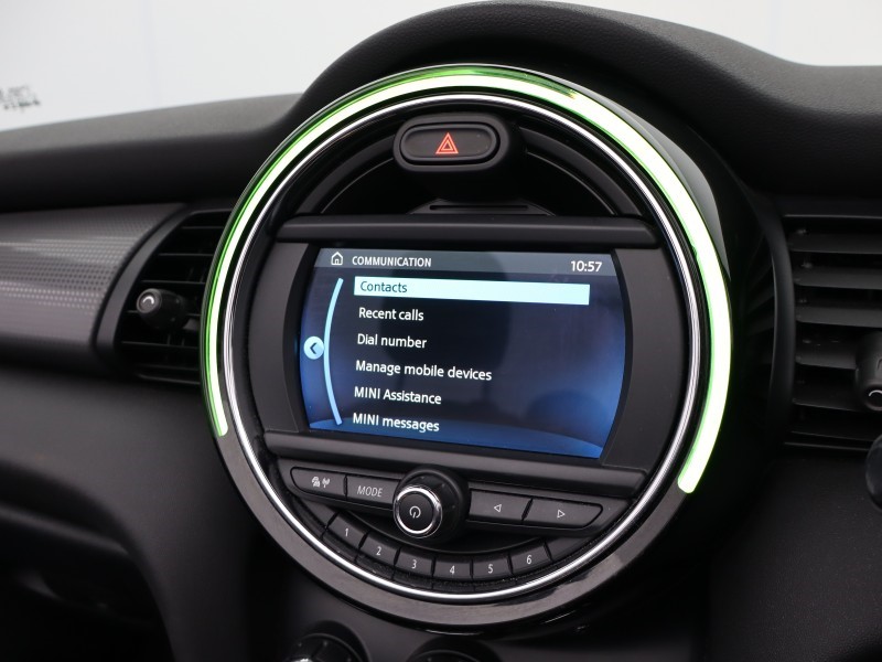 2020 (70) MINI CONVERTIBLE 1.5 Cooper Classic II 2dr Auto 5170981