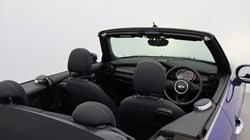 2020 (70) MINI CONVERTIBLE 1.5 Cooper Classic II 2dr Auto 5170955
