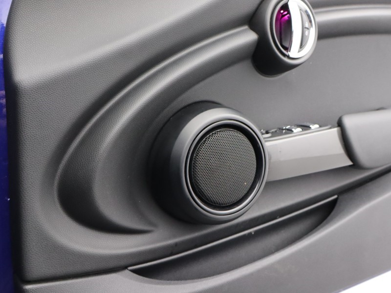 2020 (70) MINI CONVERTIBLE 1.5 Cooper Classic II 2dr Auto 5170948