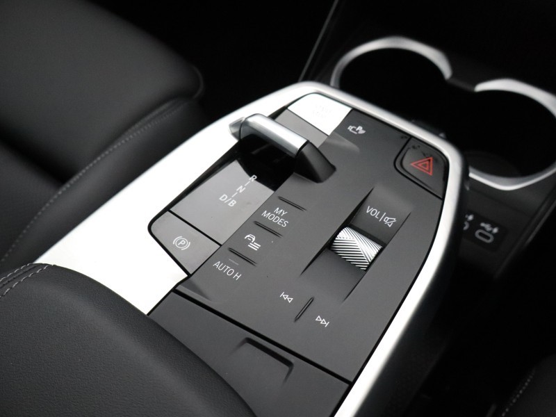 2023 (73) BMW iX1 230kW xDrive30 xLine 65kWh 5dr Auto 5134089