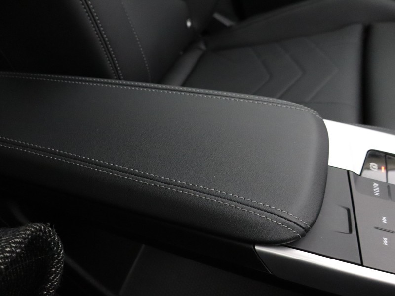 2023 (73) BMW iX1 230kW xDrive30 xLine 65kWh 5dr Auto 5134088