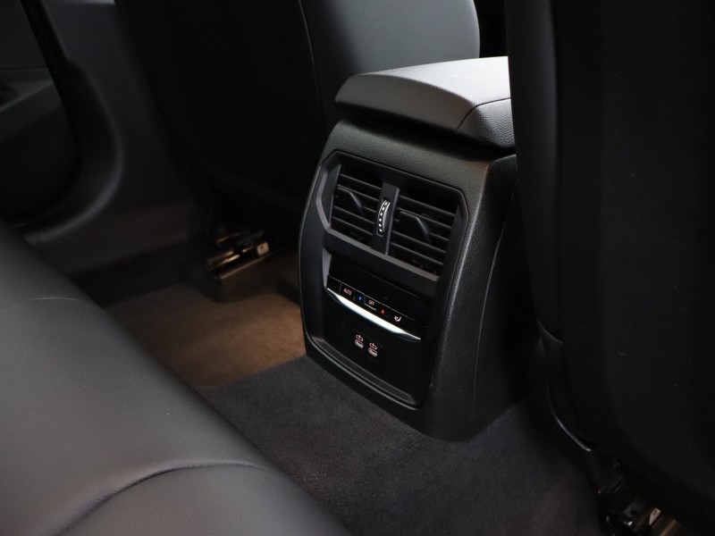 2024 (24) BMW 3 SERIES 320i M Sport 4dr Step Auto 5157867